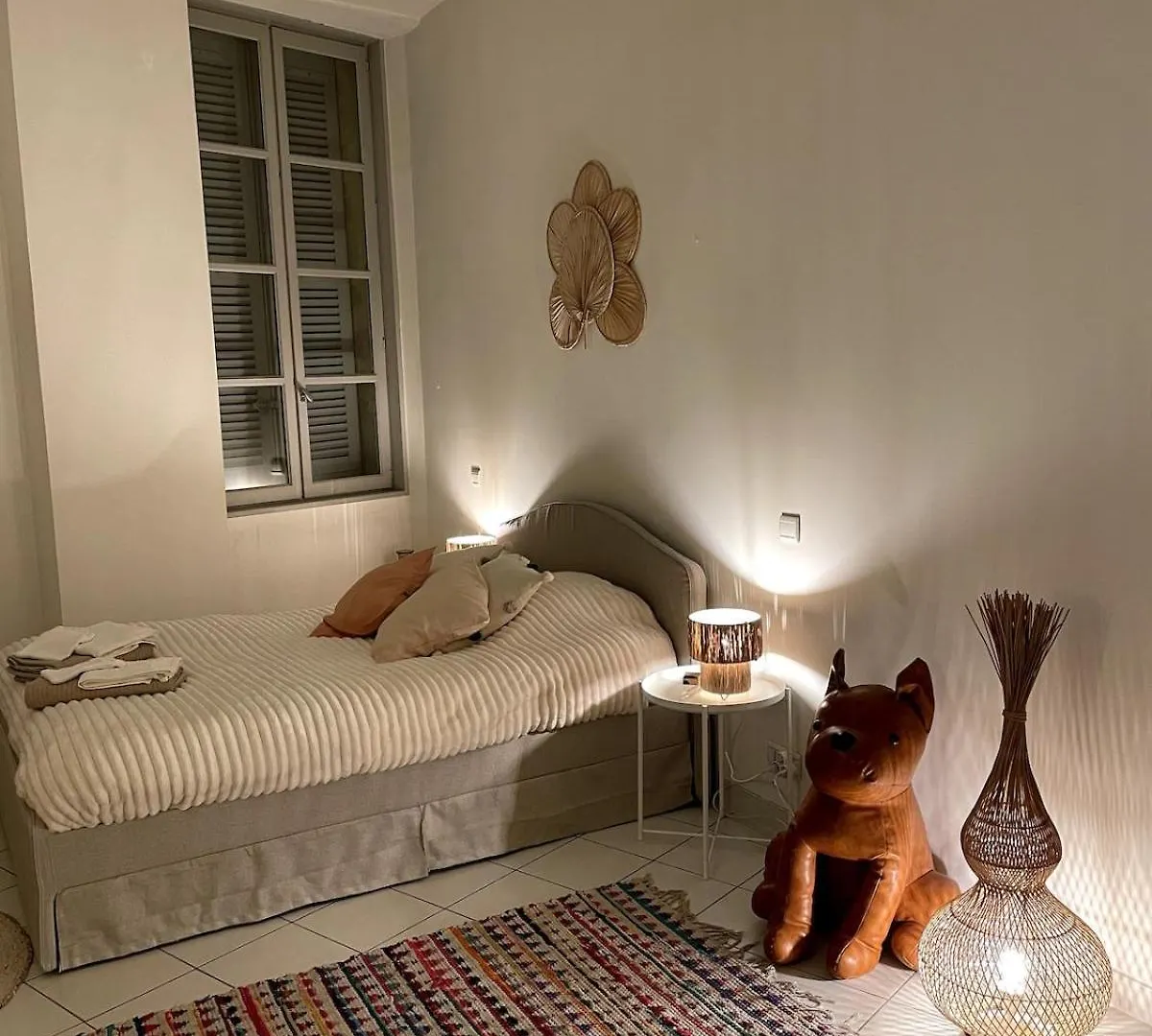 Appartement Intra-Muros Climatise Coeur Historique Avignon 0*,  Frankrig